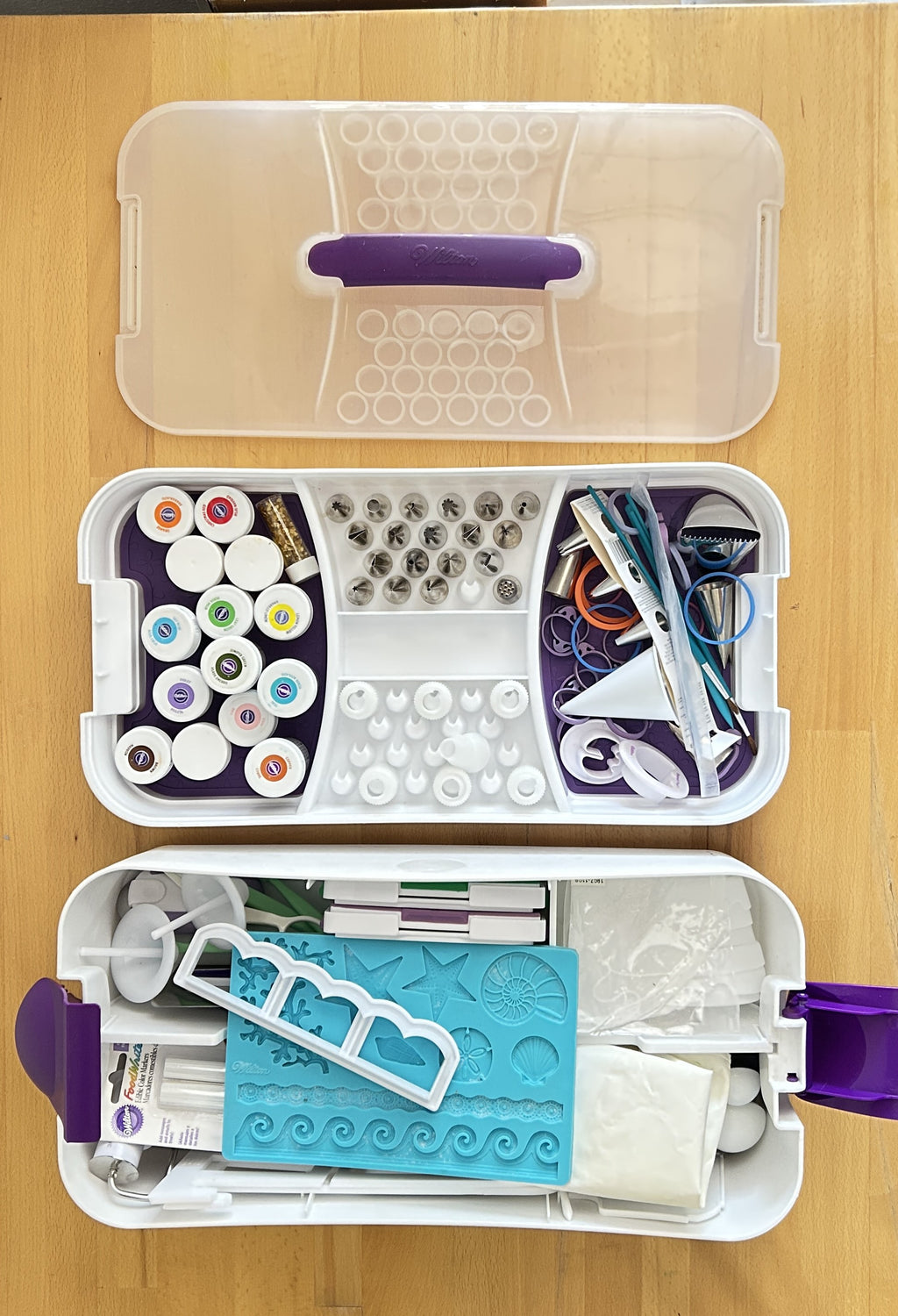 Wilton Cake Decorating Kit